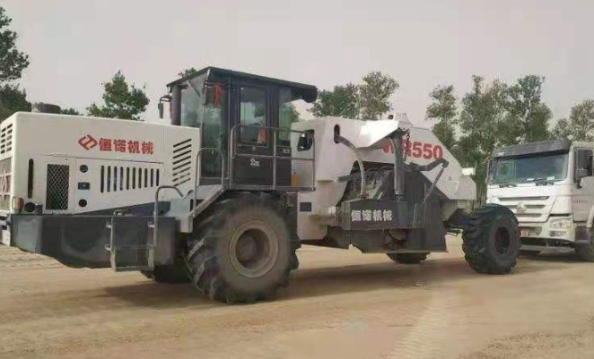 租賃冷再生機(jī)有什么優(yōu)勢